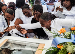 la "masacre de los abuelos": cómo la enfermedad del hijo de un jefe pandillero de haití acabó en la mayor matanza del siglo en américa