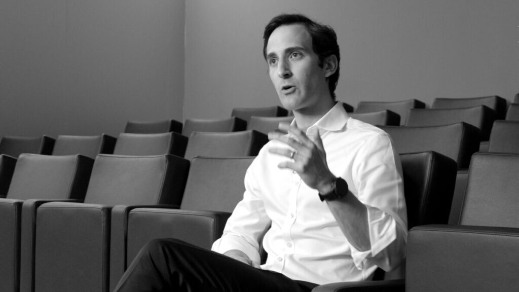 «en ivi, cada profesional es embajador de una reputación construida durante de 35 años»