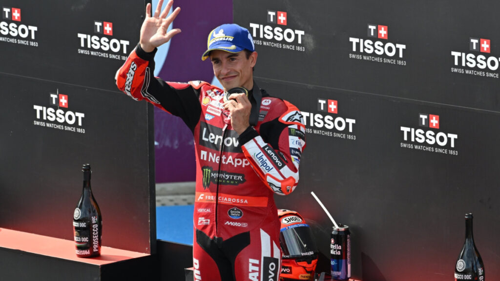 marc márquez avisa: "en el lado izquierdo, ya vuelvo a ser el de antes"